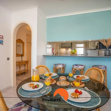 #218 Sea View By Holidays *